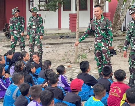 Tumbuhkan Nasionalisme Sejak Dini, Satgas TMMD ke-125 Latih Siswa SDN 12 Pincuran Tujuah Upacara Bendera
