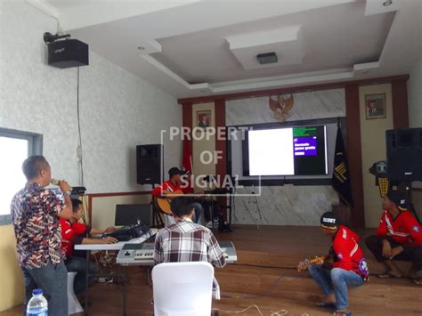 Warga Binaan Lapas Purwokerto Asah Kreativitas Lewat Bermain Musik